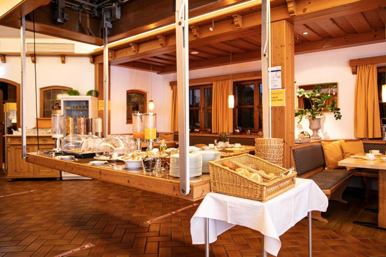 Landhotel Groenenbach Bad Groenenbach Bagian luar foto