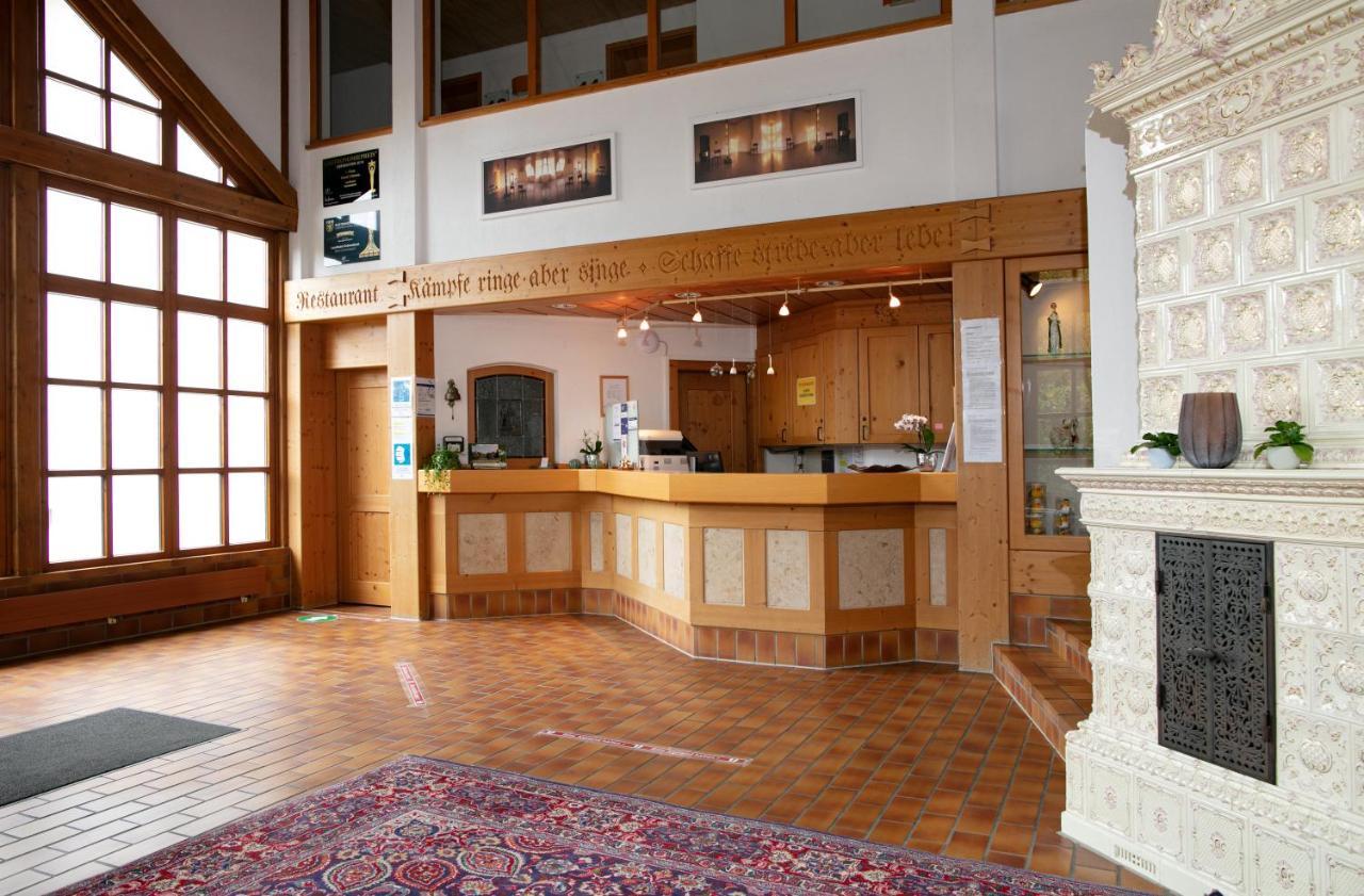 Landhotel Groenenbach Bad Groenenbach Bagian luar foto