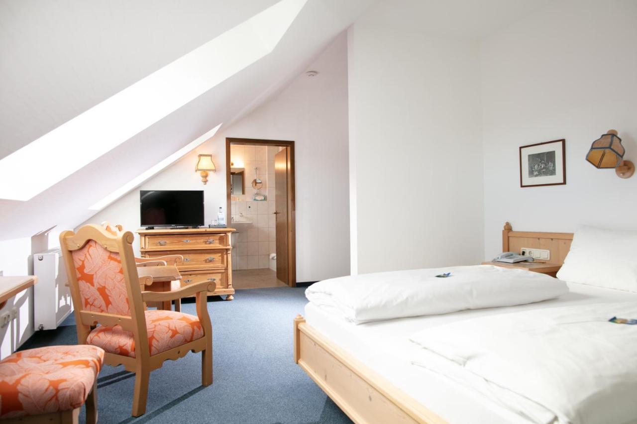 Landhotel Groenenbach Bad Groenenbach Bagian luar foto