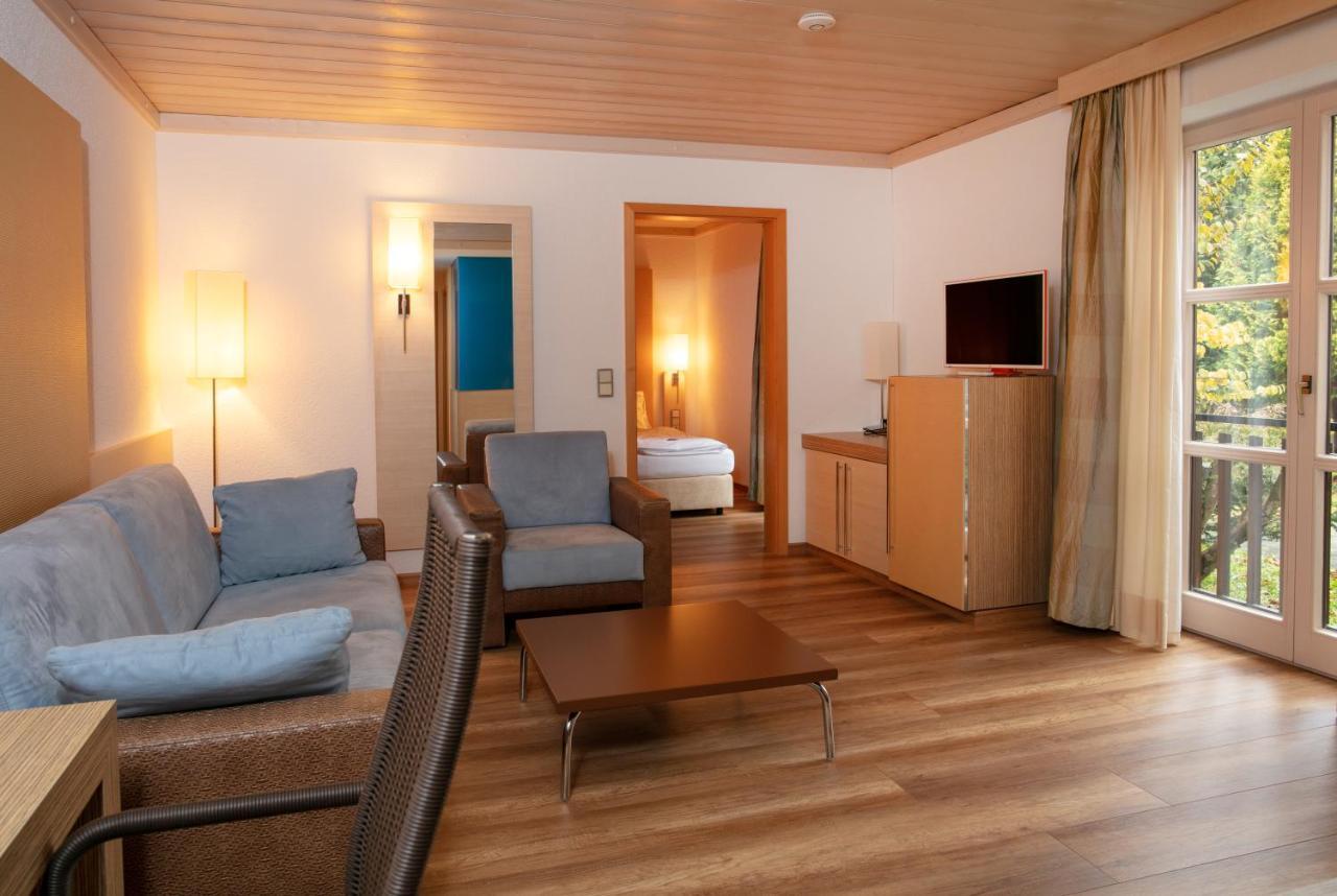 Landhotel Groenenbach Bad Groenenbach Bagian luar foto