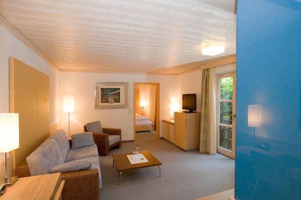 Landhotel Groenenbach Bad Groenenbach Ruang foto
