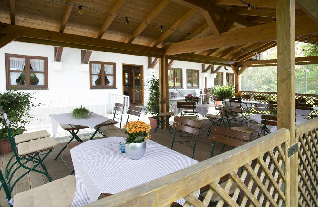 Landhotel Groenenbach Bad Groenenbach Bagian luar foto