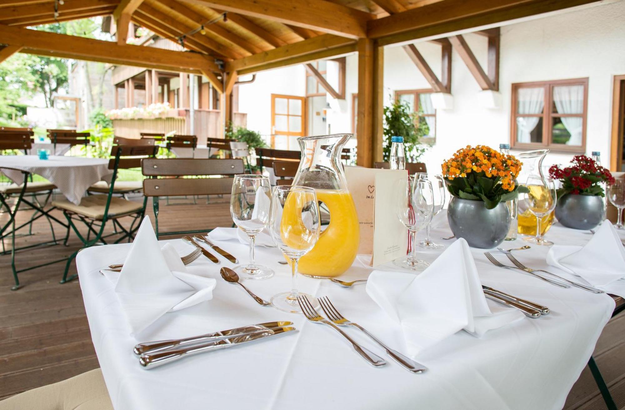 Landhotel Groenenbach Bad Groenenbach Bagian luar foto