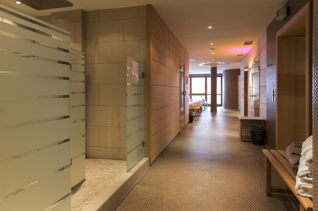 Landhotel Groenenbach Bad Groenenbach Bagian luar foto